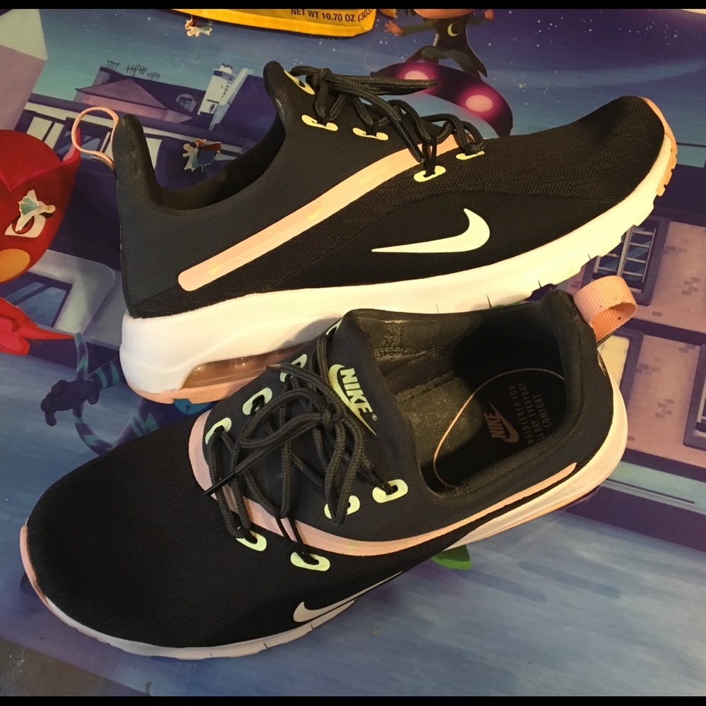 Women Nike AirMax